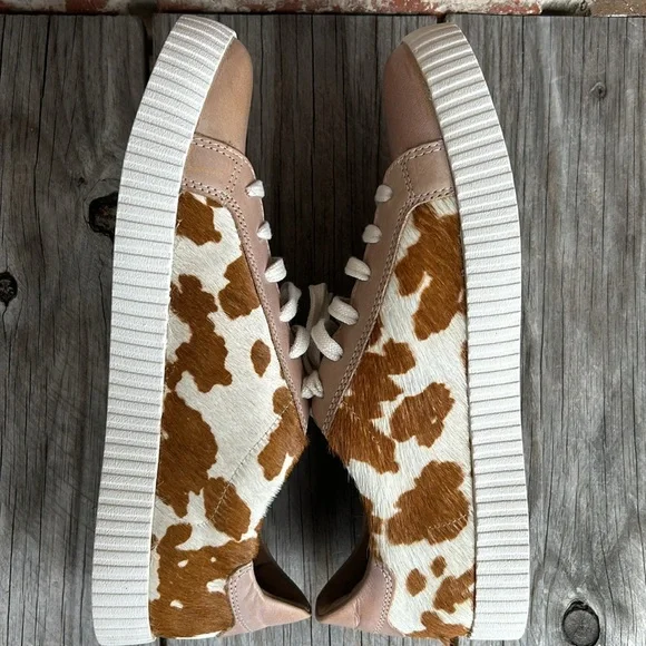 Western sneakers made from cowhide and leather well made high quality lace ups - Picture 5 of 10